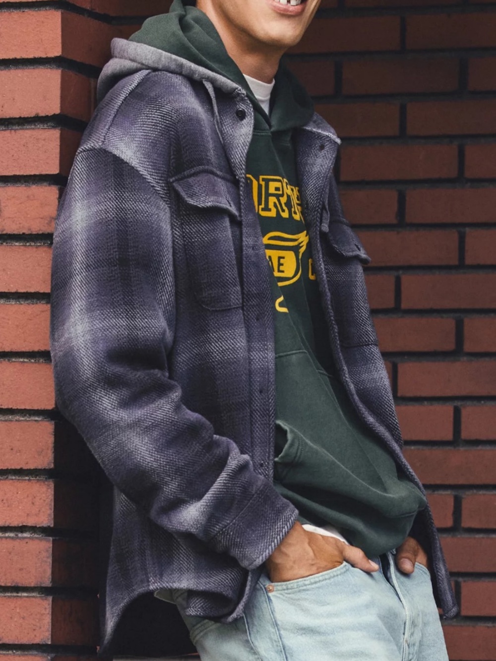 American Eagle Outfitters Relaxed Fit Hooded Flannel